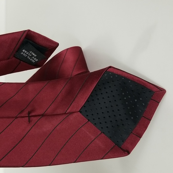 Pierre Cardin Red & Black Striped Silk Tie - Picture 6 of 11